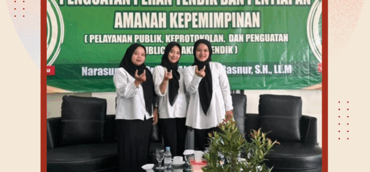 Sinergi Tendik FH Unisba: Tingkatkan Profesionalitas melalui Pelatihan Kepemimpinan dan Public Speaking